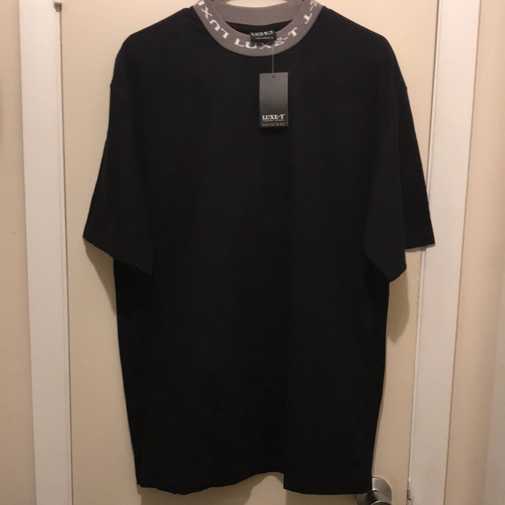 D) Luxe-T Mens Large Scoop Neck Short Sleeve T-Shirt